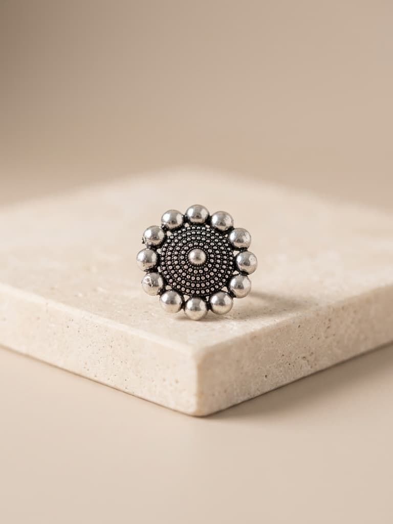 Unique Ring